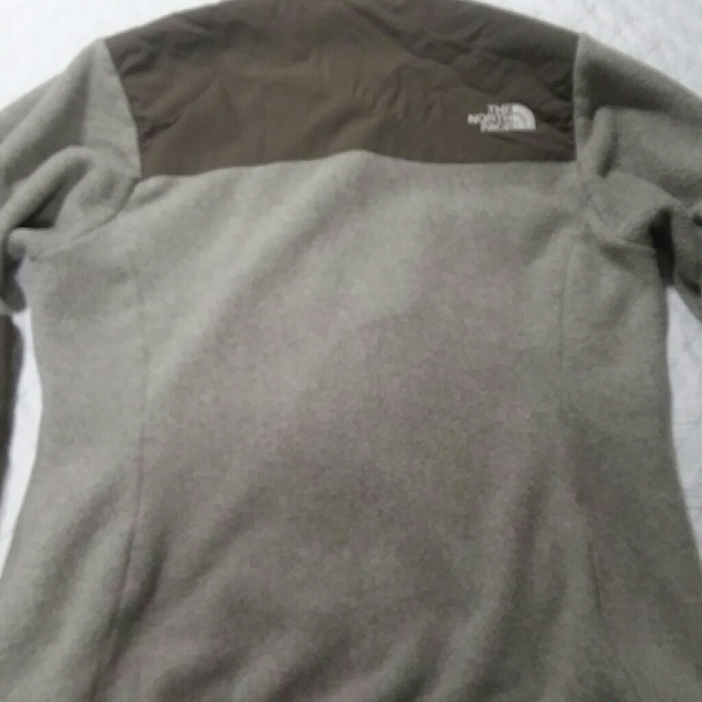 Fleece - Picture 4 of 4